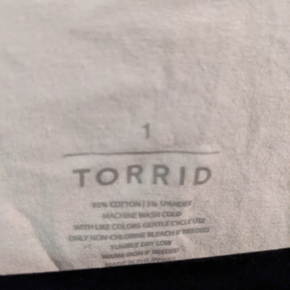 Torrid White Boxy Crop Tank Top - Picture 2 of 3